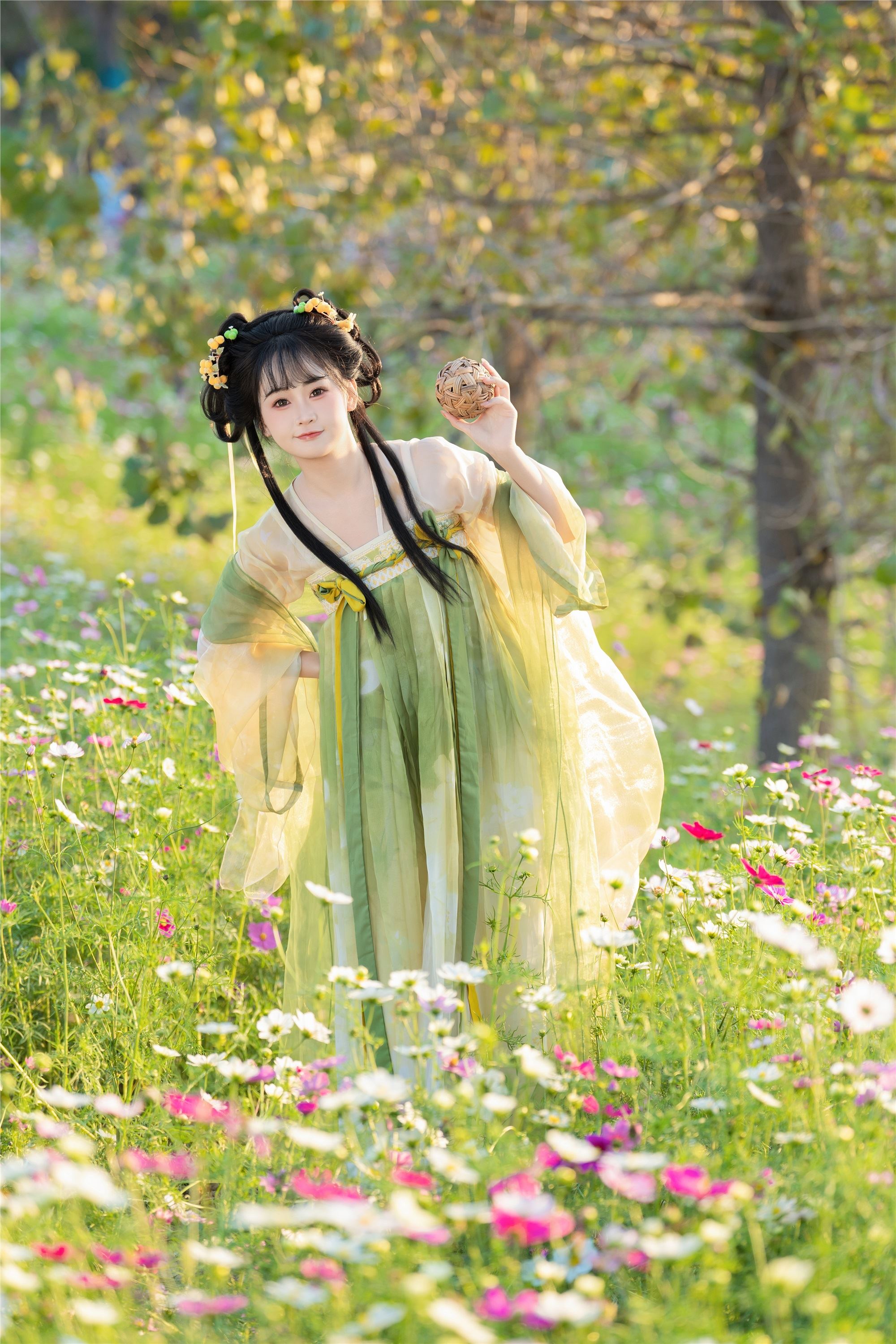 YITUYU艺图语 2025.02.07 妙妙好可爱啊 湫一只岁岁